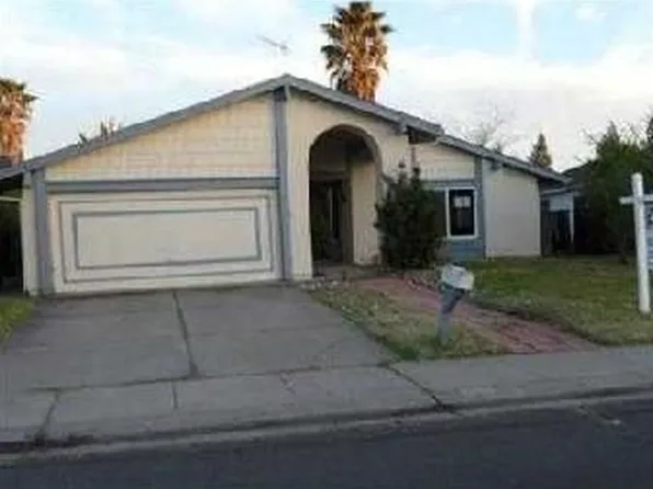 4300 Armadale Way, Sacramento, CA 95823