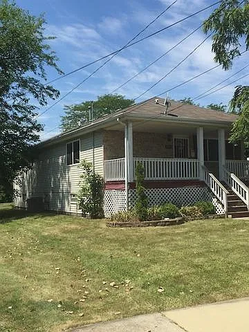 12329 S Racine Ave photo 1