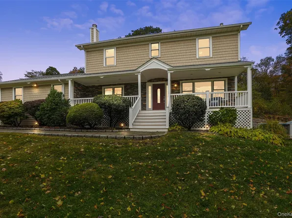 4 Wayacross Road, Mahopac, NY 10541