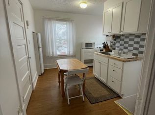 420 Lawrence Ave #B, Girard, OH
