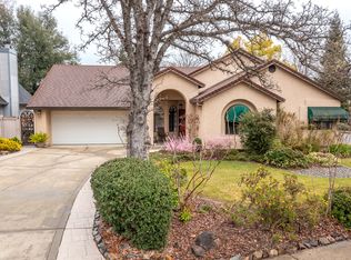 1691 Saint Andrews Dr, Redding, CA 96003
