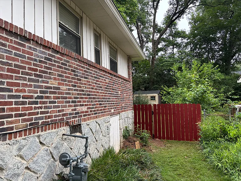 2945 Harcourt Dr — Photo 28