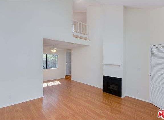 3rd image of 3832 W Avenue 43 APT 17