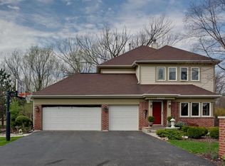 1010 White Pine Dr, Antioch, IL