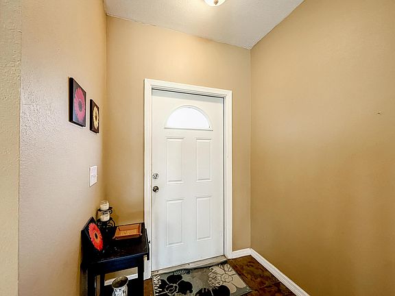5th image of 7405 Smithbrooke Drive