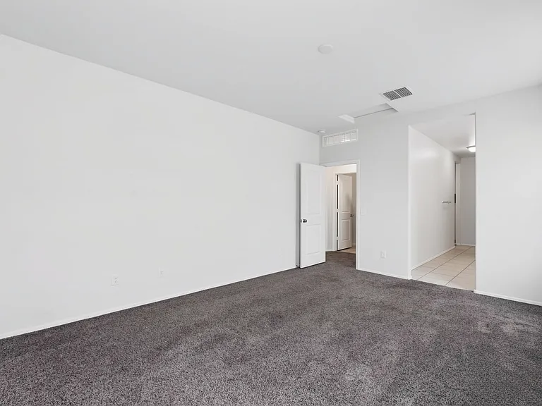 30915 W Amelia Ave — Photo 19