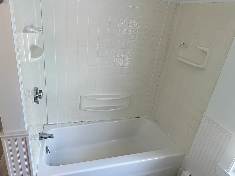 324 Elm St #A — Photo 34