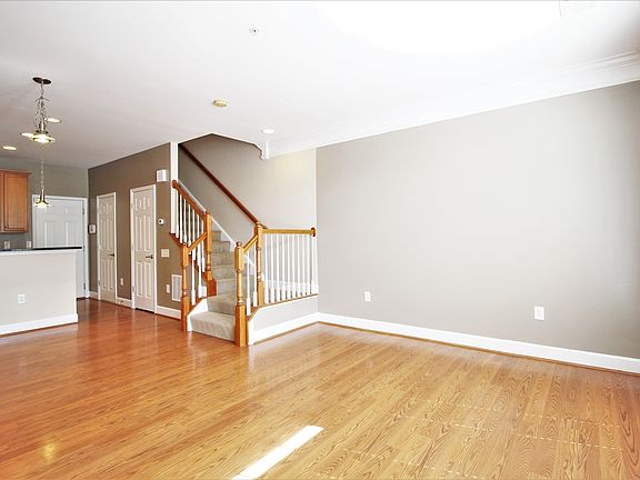 5th image of 2382 Brookmoor Ln