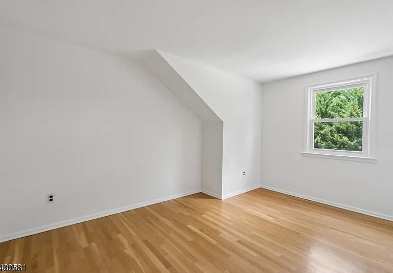 31 Bradwahl Dr — Photo 17