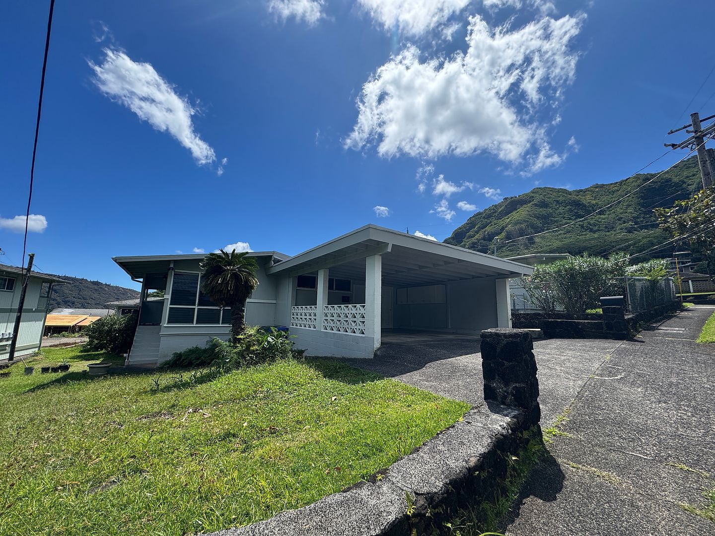 3509 Waakaua St, Honolulu, HI 96822 | Zillow