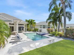 189 Orange Tree Dr, Atlantis, FL 33462