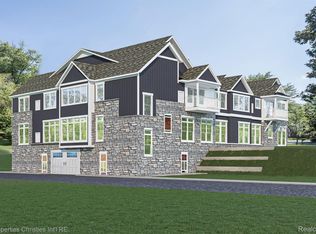 9999 Angara Dr, Rochester Hills, MI 48309