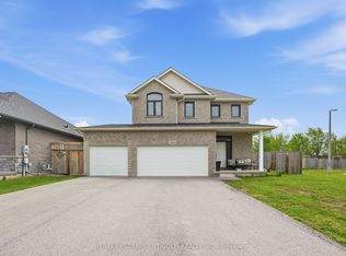 334 Viger Dr W, Welland, ON L3B 0E2