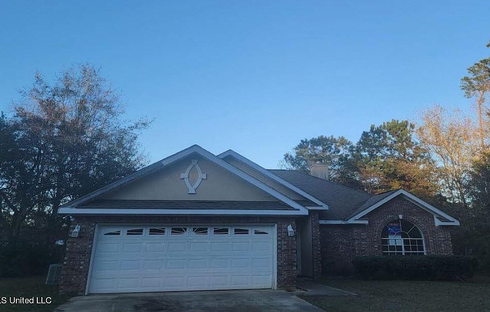 1st image of 2100 Bayou View Dr