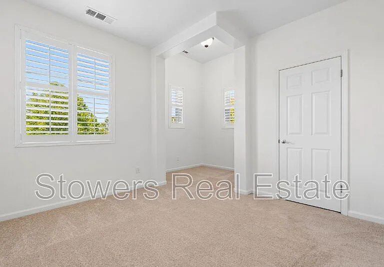 114 Channi Loop — Photo 28