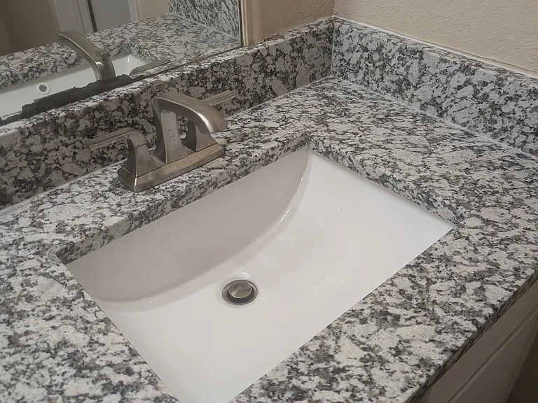 2411 Windy Pine Ln — Photo 18