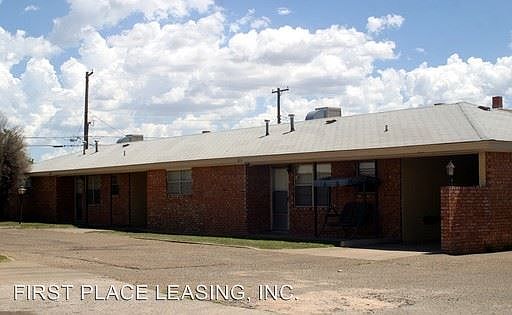 2nd image of 1013 Cameo St