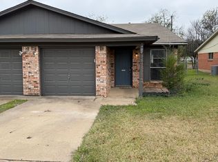 1907 Starling Ct, Cleburne, TX 76033