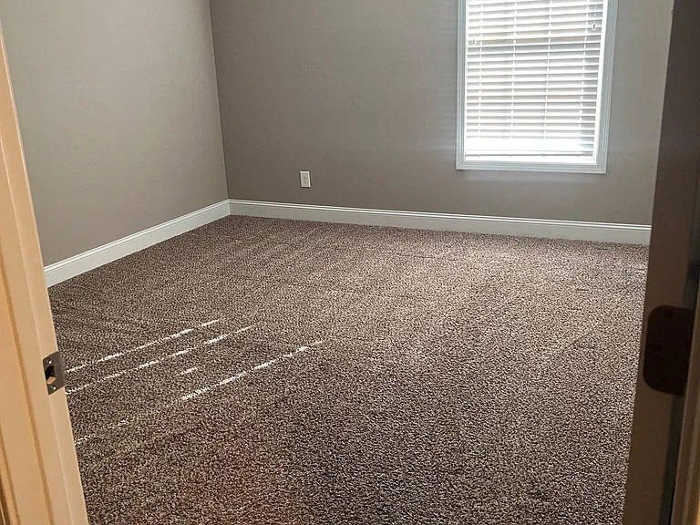 1616 Silver Spur Ln — Photo 15