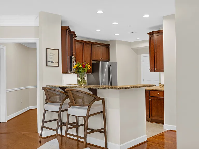 5241 Monument Ave #2A — Photo 9