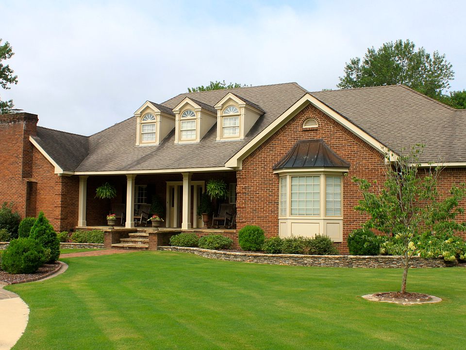 Beautiful brink home 