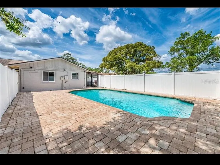 5409 Serene Ln — Photo 6