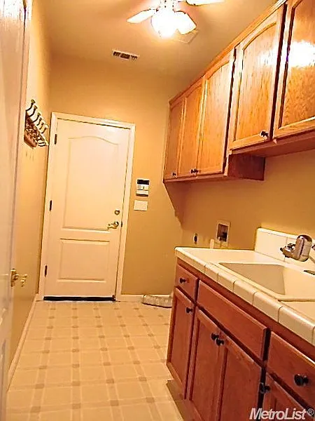 Thumbnail 18