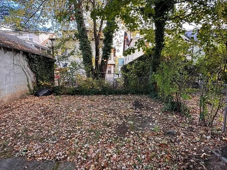 56 Monticello Ave — Photo 12