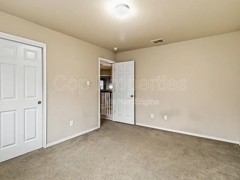 6238 Ozona Ml — Photo 36