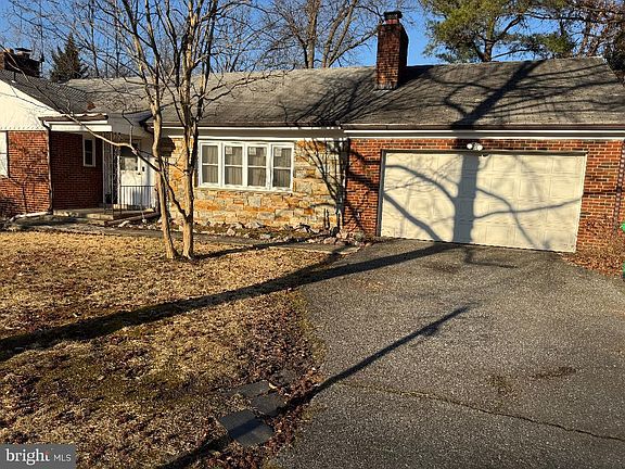 4th image of 7208 Kempton Rd