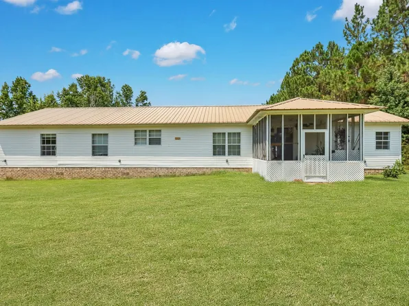 266 Kate Mann Rd, Baxley, GA 31513