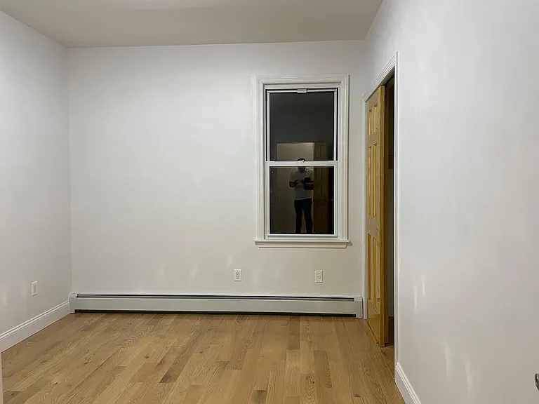 14-11 115th St #2 — Photo 7