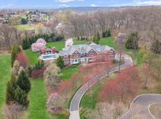 72 Wisteria Way, Basking Ridge, NJ 07920