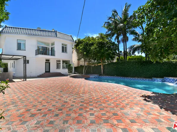 14713 Valleyheart Dr, Sherman Oaks, CA 91403