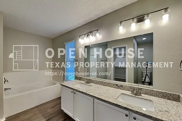 3117 Kappwood Ct — Photo 9