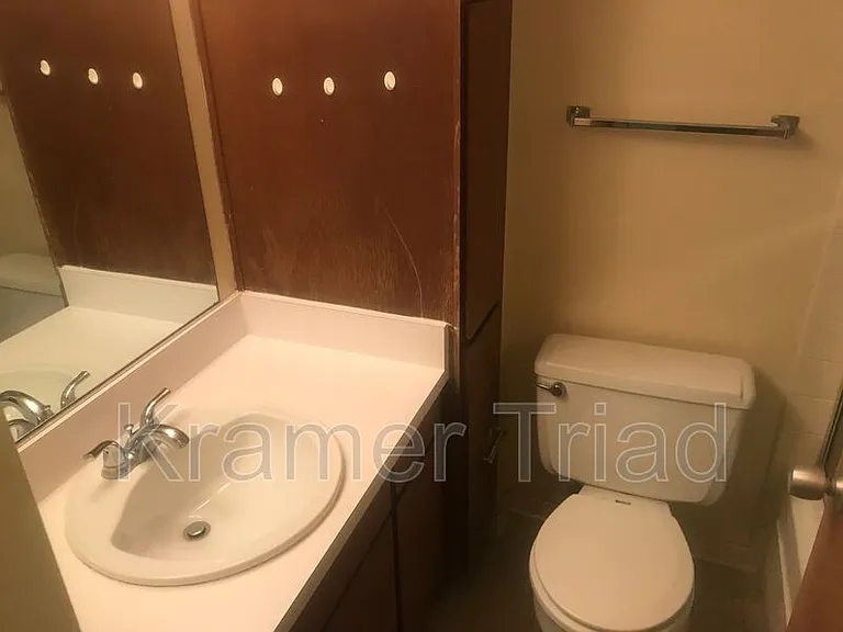 555 E William St #2E — Photo 9