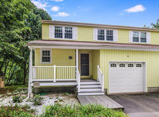 30 Norman Dr, Glastonbury, CT 06033