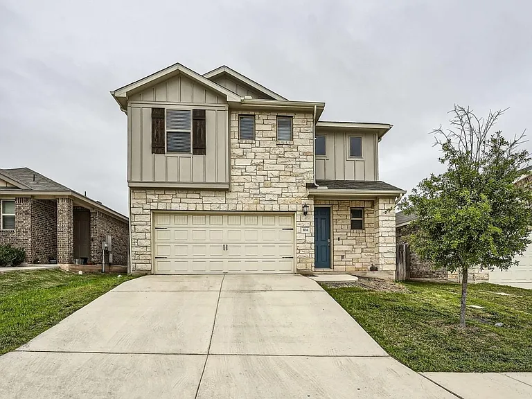 104 Red Cedar Ct — Photo 1