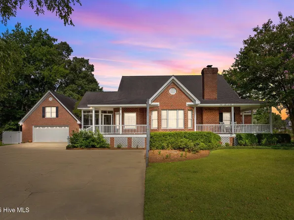 2001 Summerfield Drive, Tarboro, NC 27886