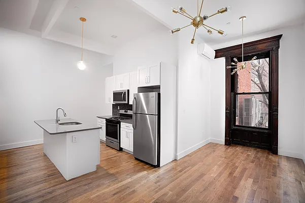 Rented by Bohemia Realty Group | media 1