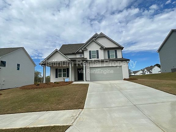 2nd image of 74 Hampton Rdge Way