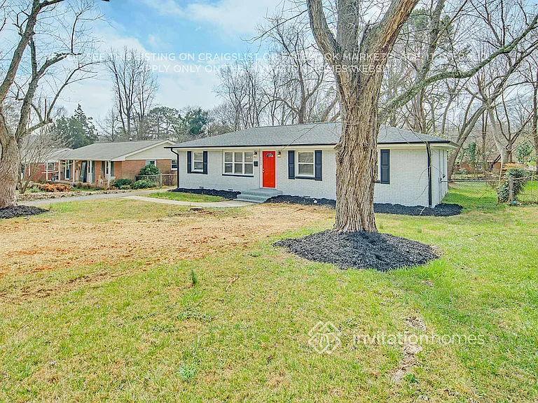 4240 Winedale Ln — Photo 3