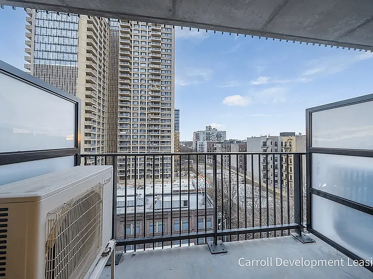 931 Carroll St #C1309 — Photo 10