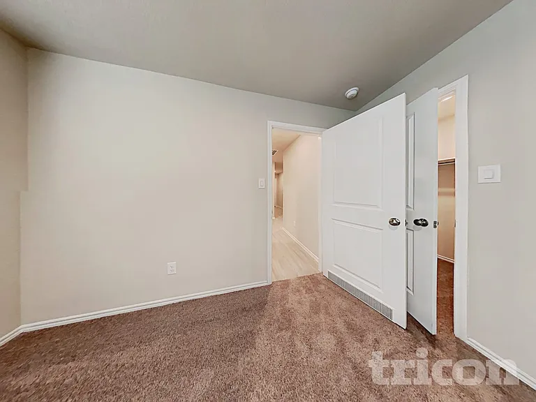 5542 Basil Chase — Photo 14