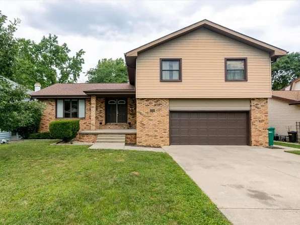 512 W Ash Ave, Decatur, IL 62526