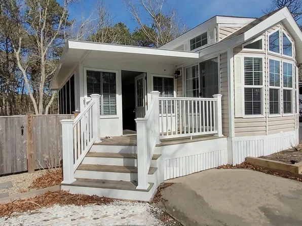 310 Old Chatham Road #E-13, South Dennis, MA 02660