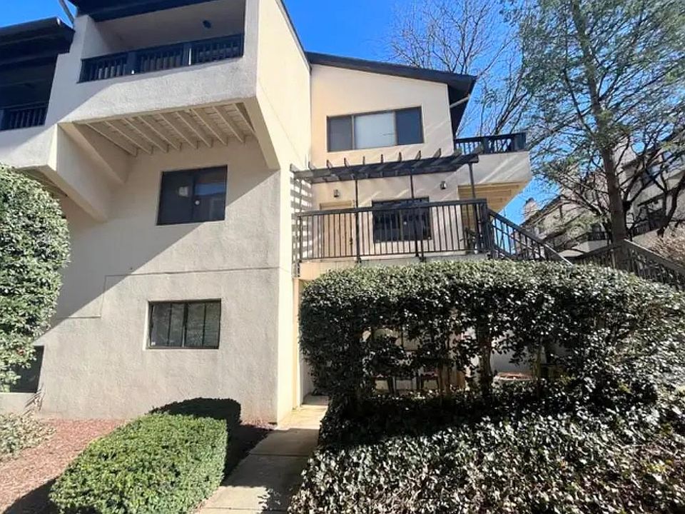 2nd image of 9823 Hellingly Pl