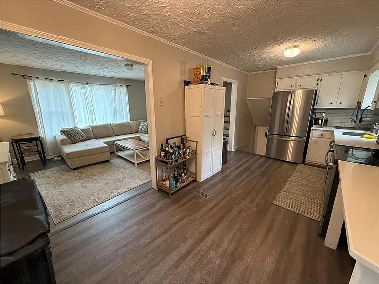 1110 Mountain View Dr — Photo 13