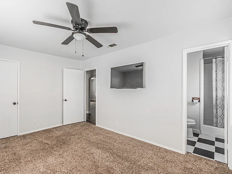 308 Franklin Dr — Photo 19