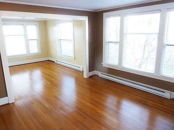Lots of Windows/Light